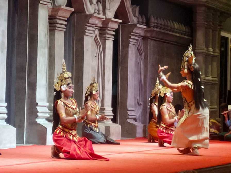 Apsara dancing